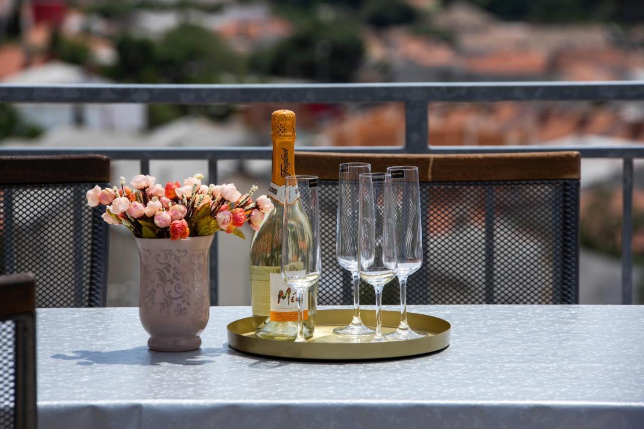 Lovely Apartments Senj เซนญ์ ภายนอก รูปภาพ
