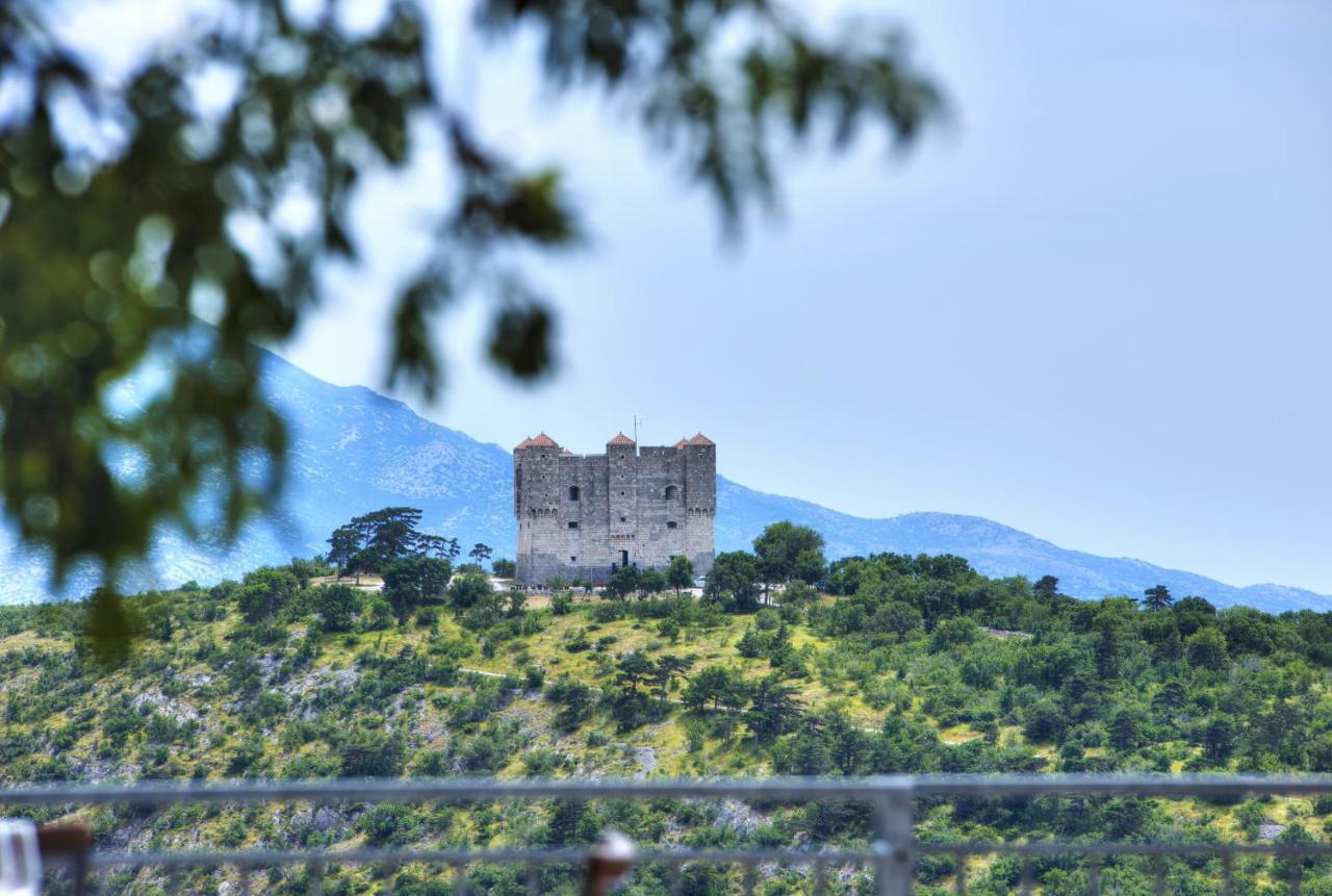 Lovely Apartments Senj เซนญ์ ภายนอก รูปภาพ