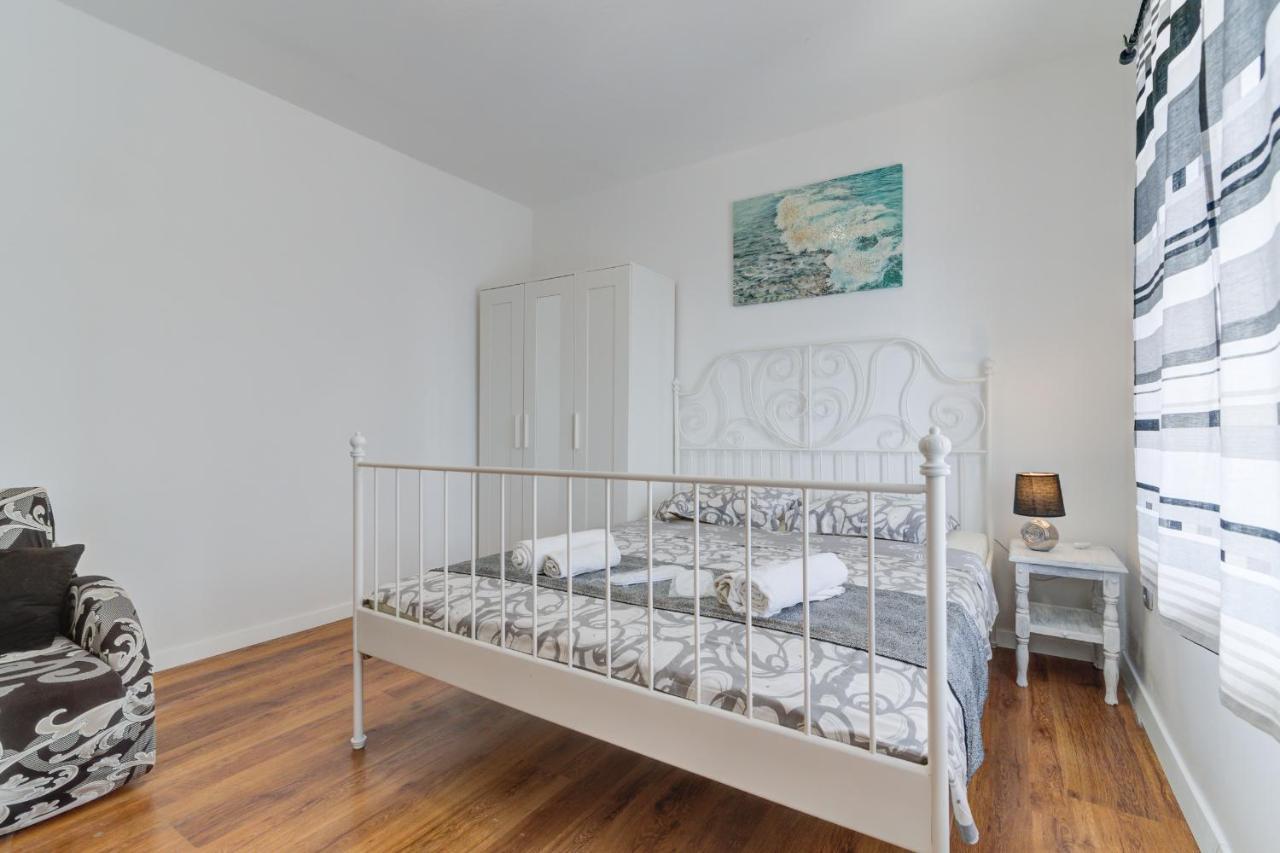 Lovely Apartments Senj เซนญ์ ภายนอก รูปภาพ