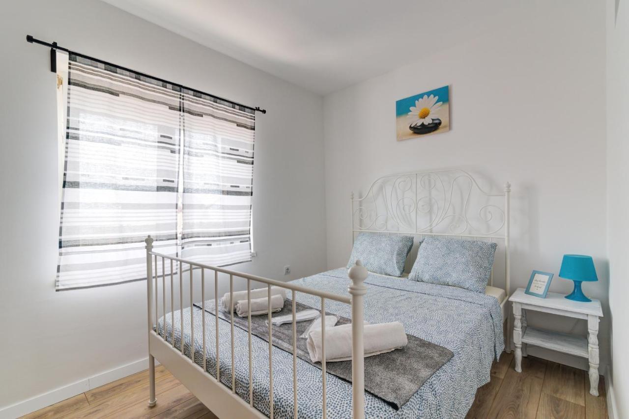 Lovely Apartments Senj เซนญ์ ภายนอก รูปภาพ